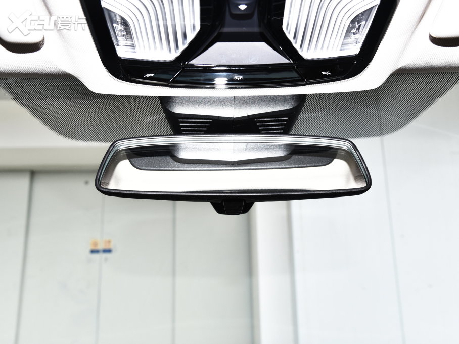 2023R3ϵ 325i M\b