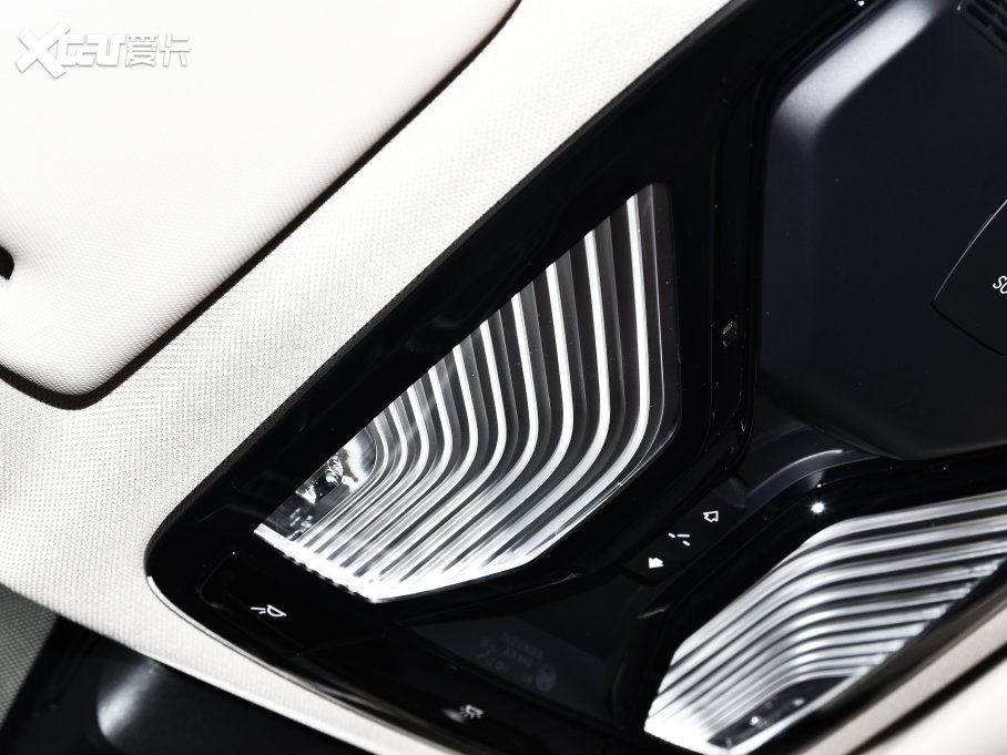 2023R3ϵ 325i M\b