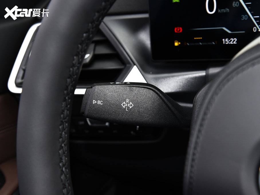 2023��R3ϵ 325i M�\�����b