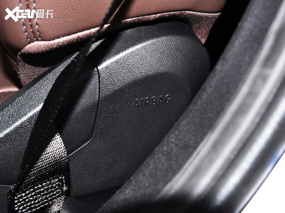 2023R3ϵ 325i M\b