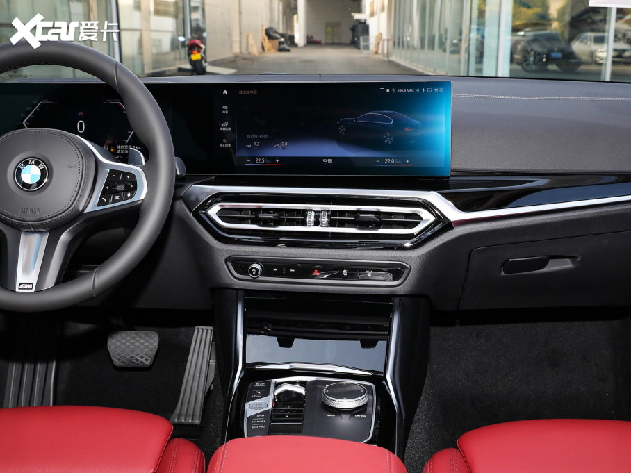 2023��R3ϵ 320i M�\�����b