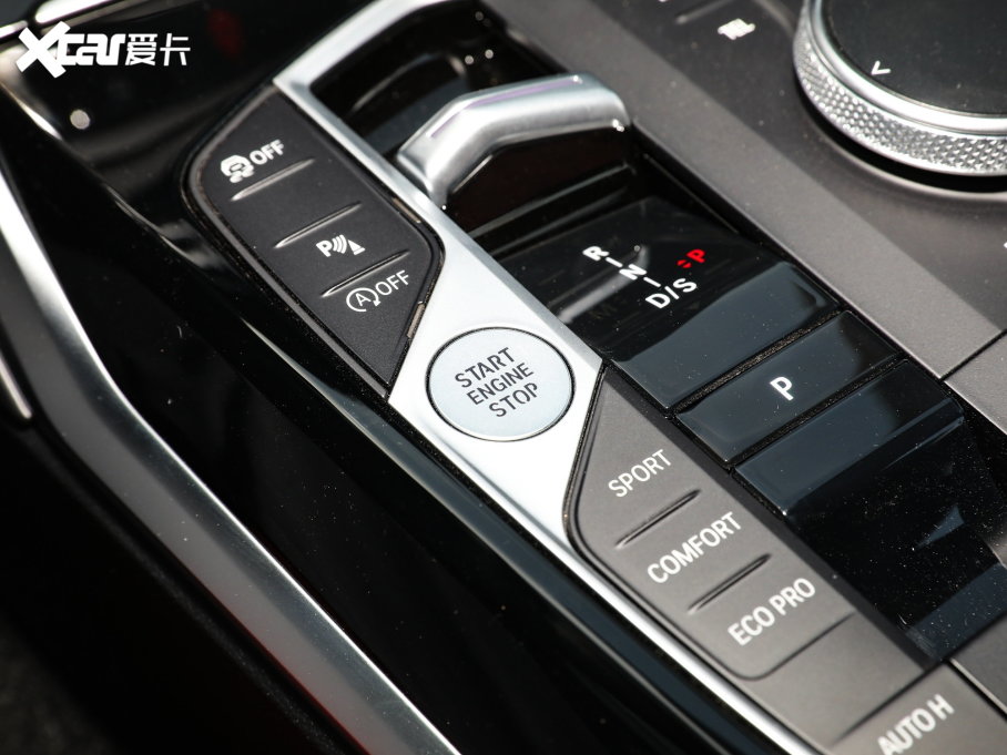 2023��R3ϵ 320i M�\�����b