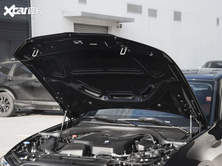 2023R3ϵ 330i M\ҹb