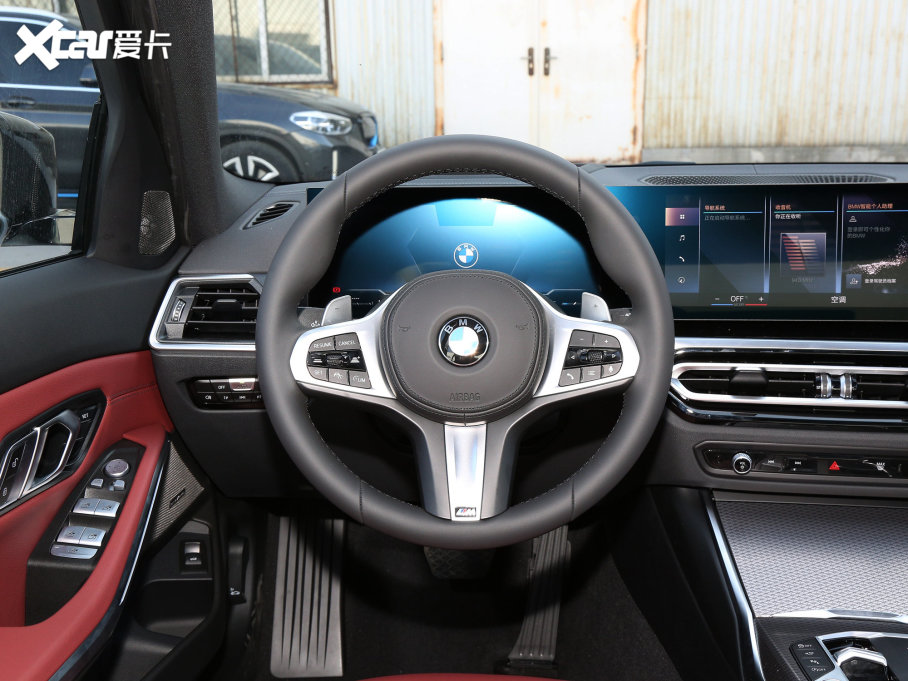 2023R3ϵ 330Li M\ҹb