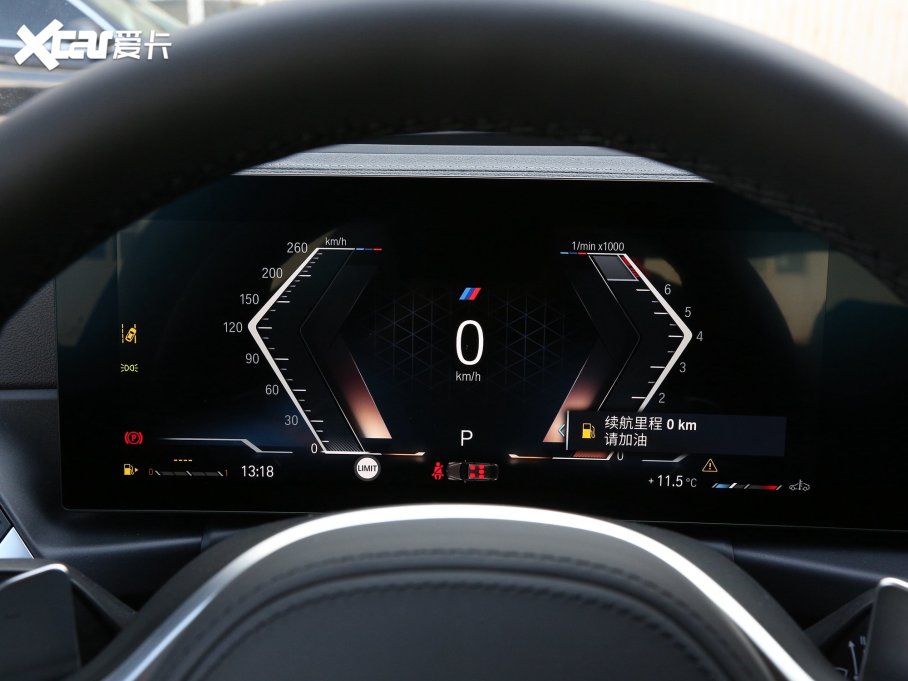 2023R3ϵ 330Li M\ҹb