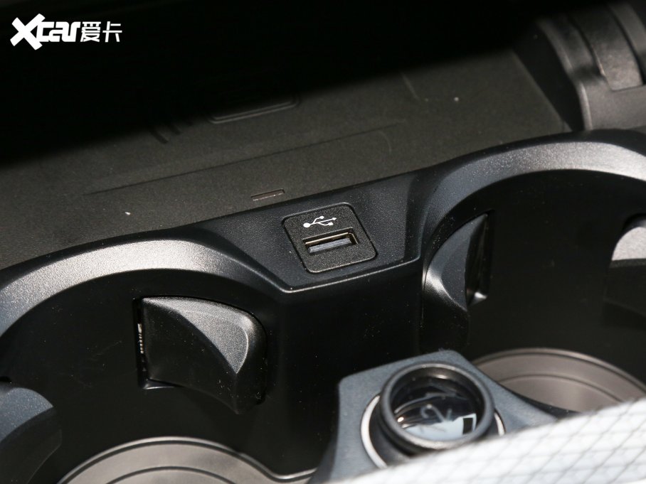 2023R3ϵ 330Li M\ҹb