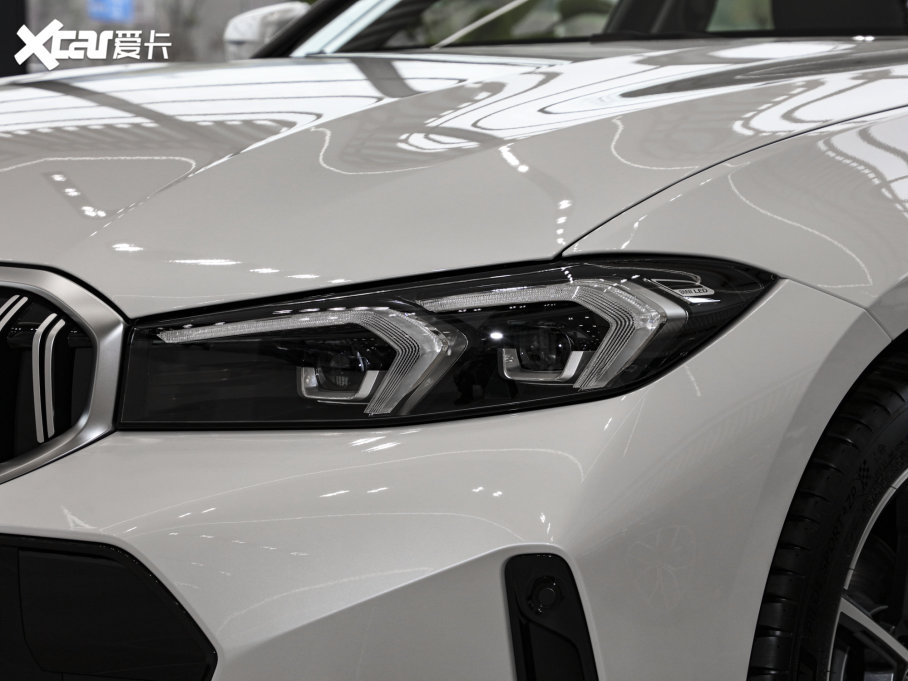 2023R3ϵ 320Li M\(yn)(dng)b