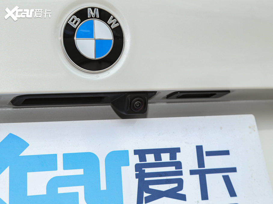 2023��R3ϵ 320Li M�\�����b