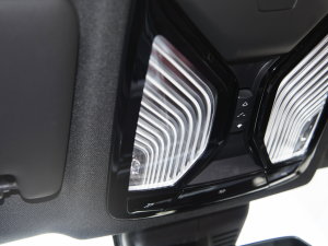 2023330i M\ҹb п؅^