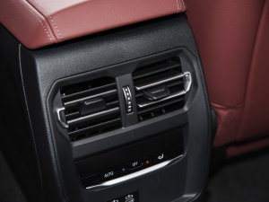 2023330i M\ҹb п؅^