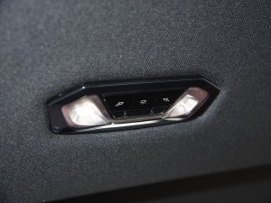 2023330i M\ҹb п؅^