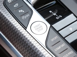 2023330Li M\ҹb п؅^