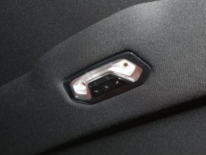 2023330Li M\ҹb п؅^(q)