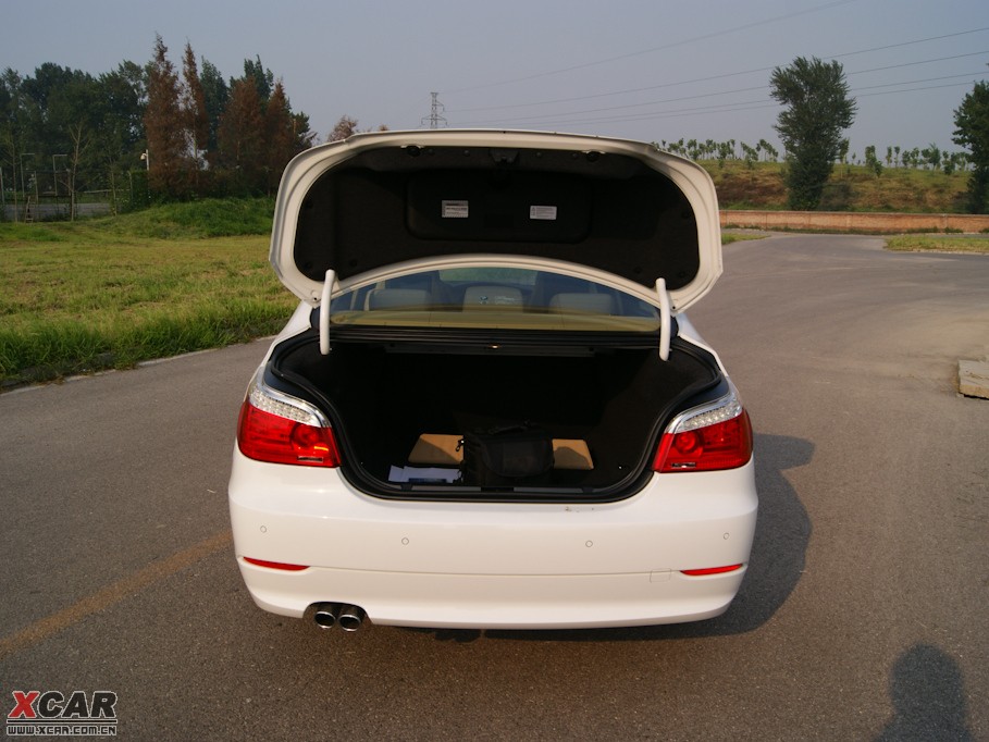 2010��R5ϵ 525Li ���A��