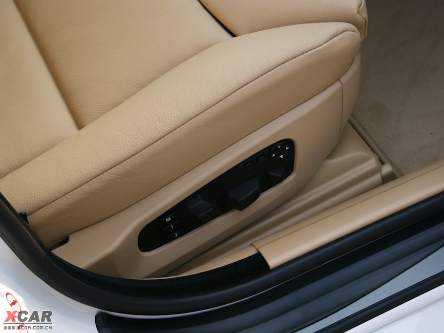 2010��R5ϵ 525Li ���A��