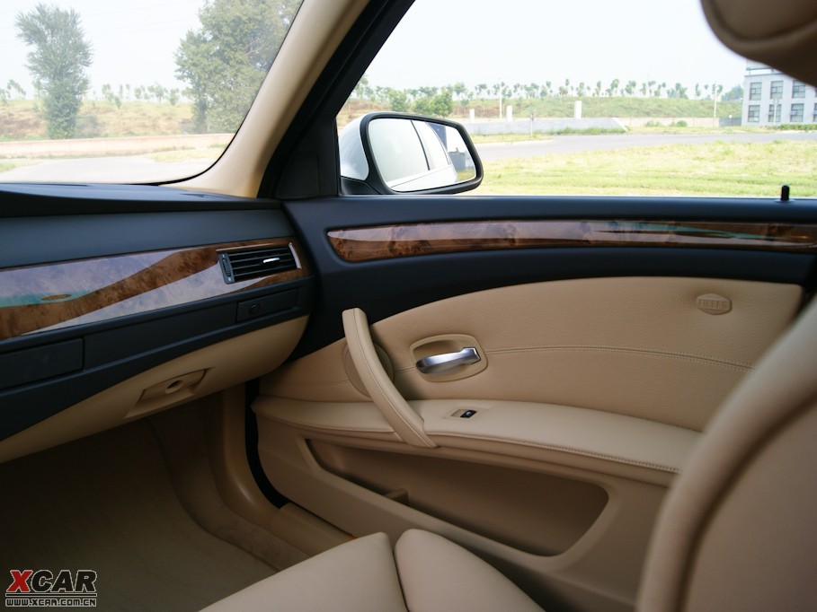 2010��R5ϵ 525Li ���A��