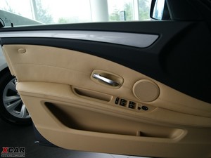 2010款525Li 领先版 空间座椅