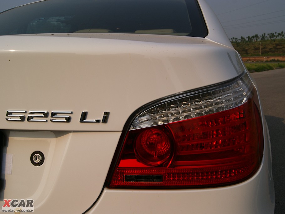 2010��R5ϵ 525Li ���A��