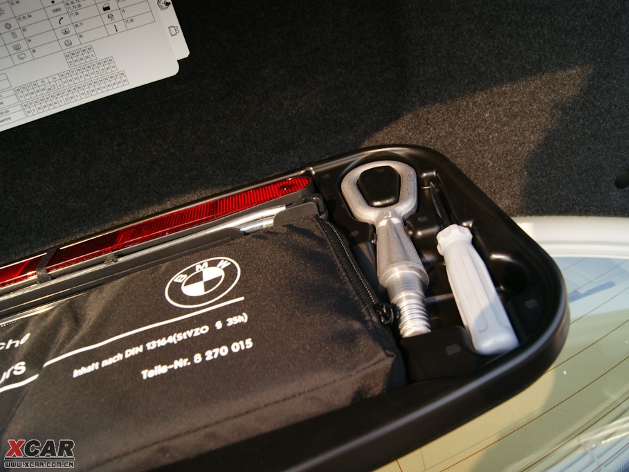 2010��R5ϵ 525Li ���A��