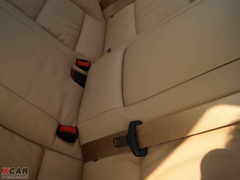 2010��R5ϵ 525Li ���A��