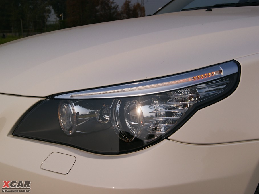 2010��R5ϵ 525Li ���A��