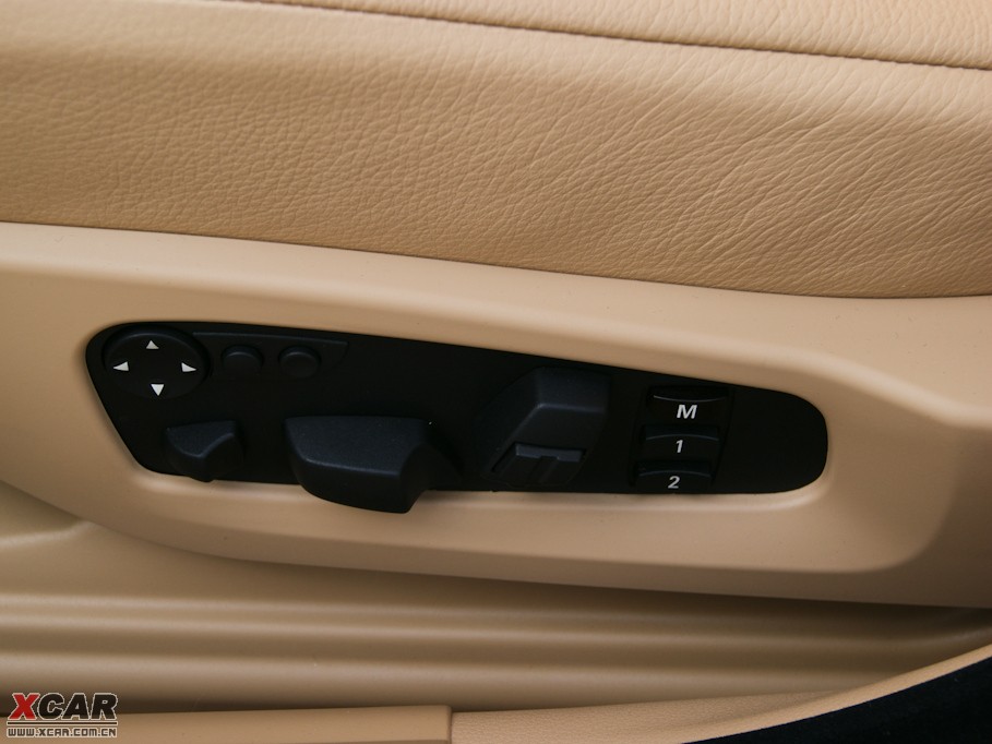 2010��R5ϵ 525Li ���A��