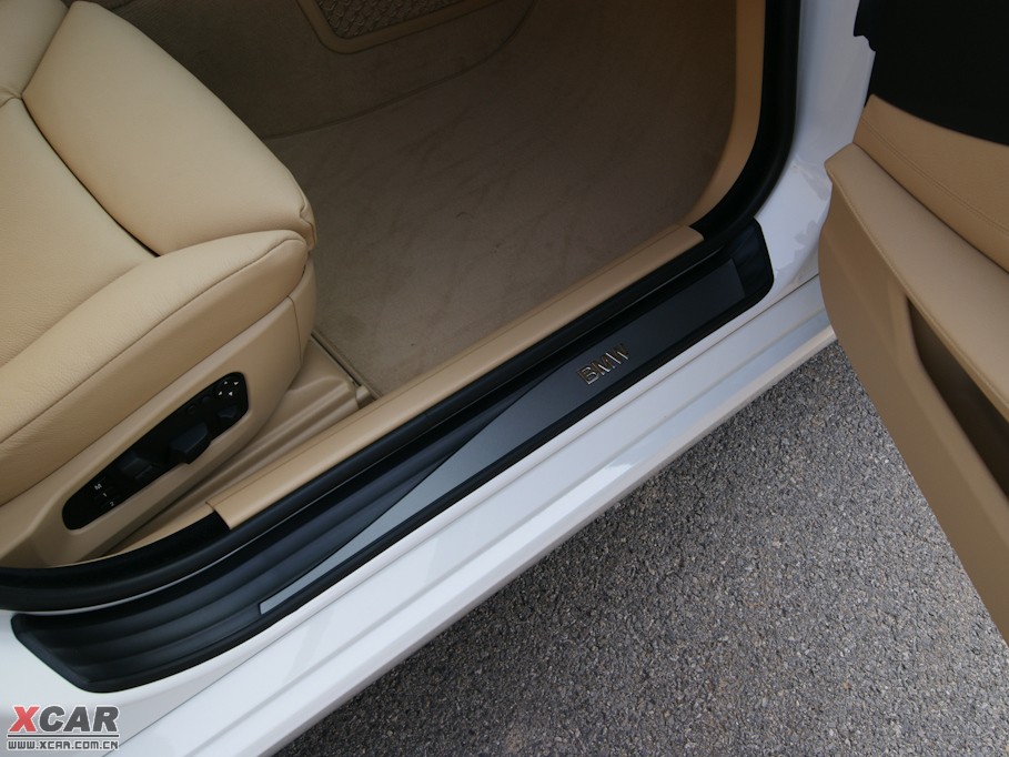 2010��R5ϵ 525Li ���A��