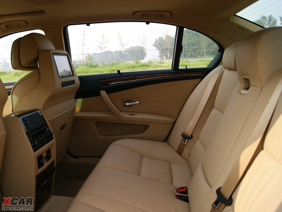 2010��R5ϵ 525Li ���A��