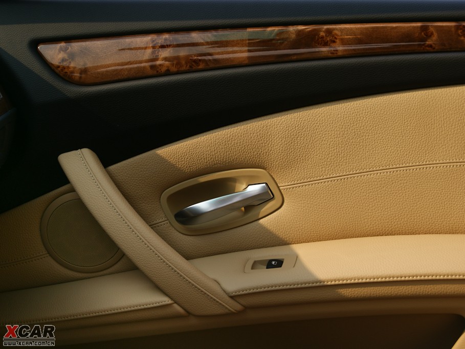 2010��R5ϵ 525Li ���A��