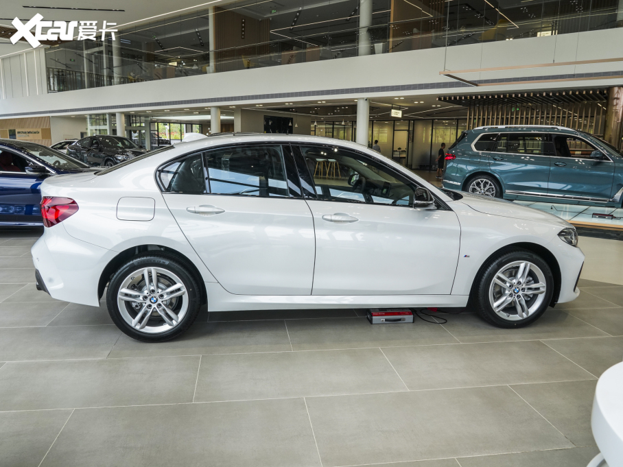 2023R1ϵ 120i M\ڰ