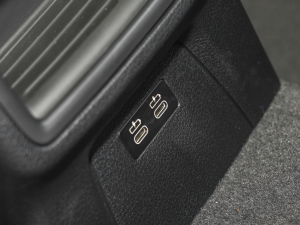 2023120i M\(yn)(dng)ڰ п؅^(q)