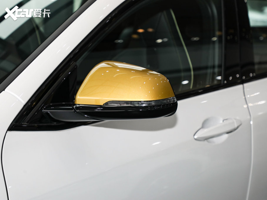 2023RX2 xDrive 25i ڰ