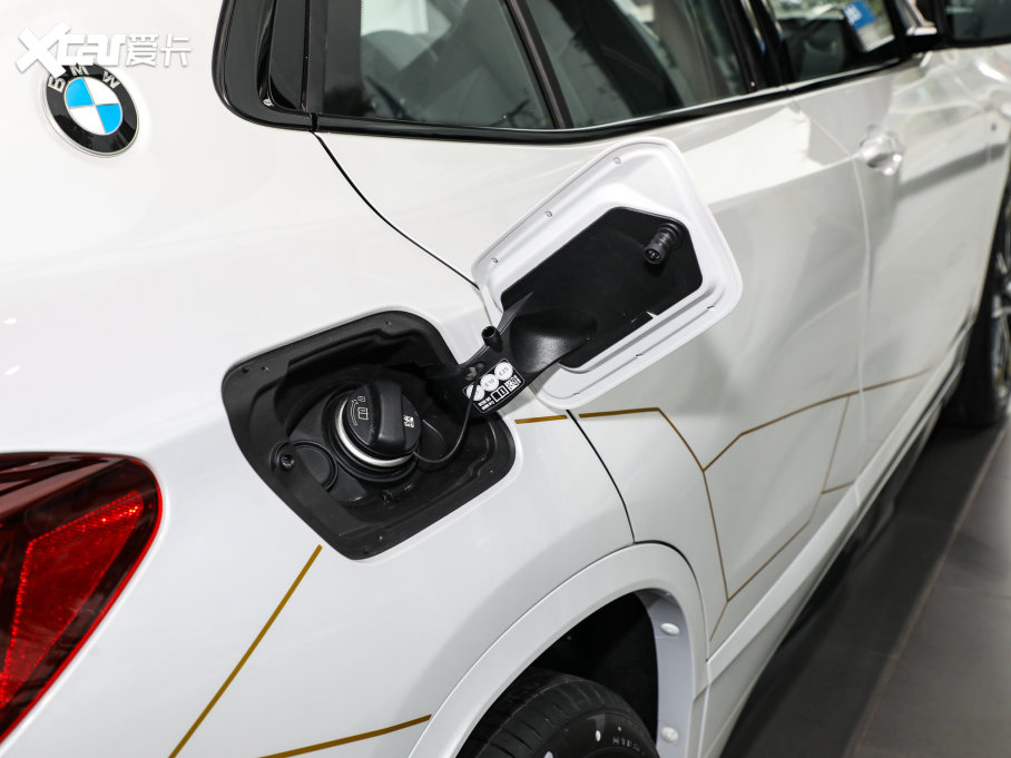 2023RX2 xDrive 25i ڰ