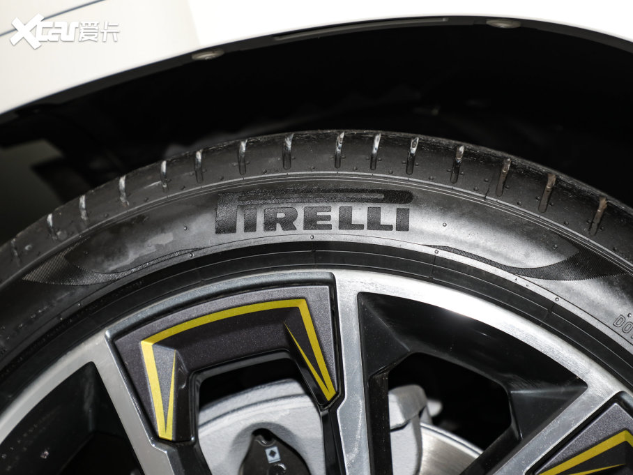 2023RX2 xDrive 25i ڰ