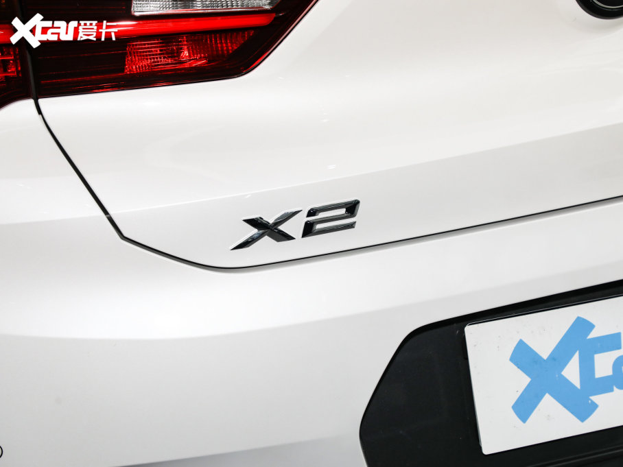 2023RX2 xDrive 25i ڰ