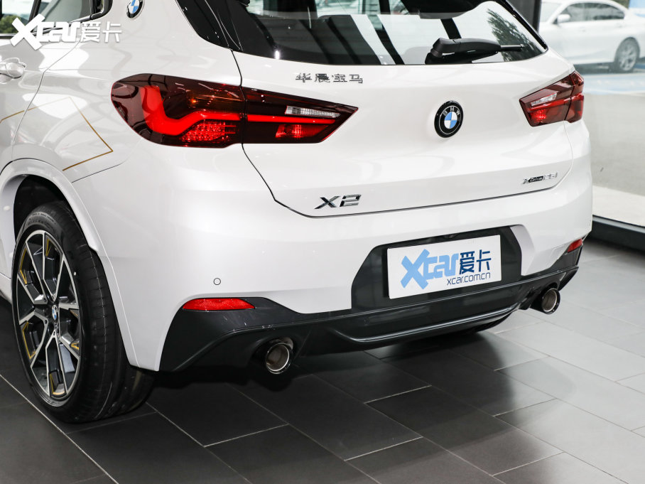 2023RX2 xDrive 25i ڰ