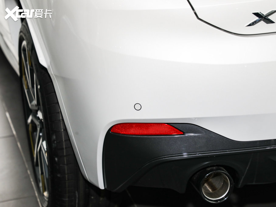 2023RX2 xDrive 25i ڰ