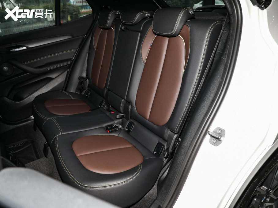 2023RX2 xDrive 25i ڰ