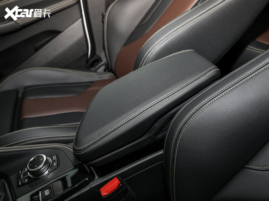 2023RX2 xDrive 25i ڰ