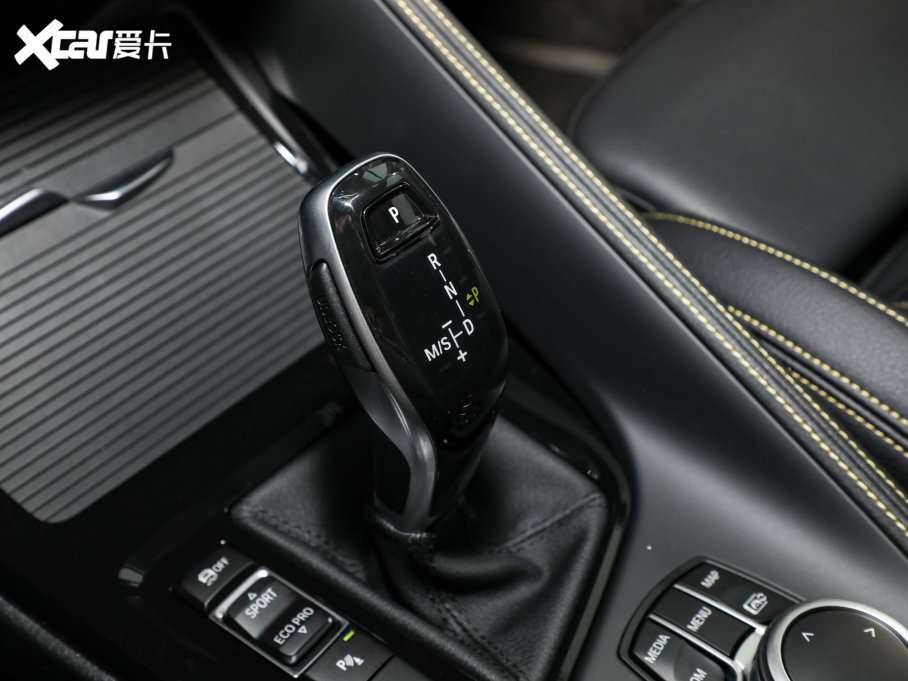 2023RX2 xDrive 25i ڰ