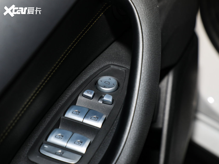 2023RX2 xDrive 25i ڰ