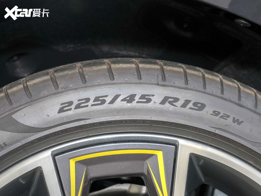 2023RX2 sDrive 25i ڰ