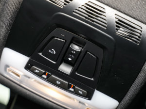 2023xDrive 25i ڰ п؅^