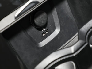 2023xDrive 25i ڰ п؅^