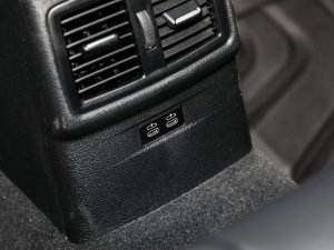 2023xDrive 25i ڰ п؅^