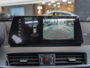 2023sDrive 25i ڰ п؅^(q)