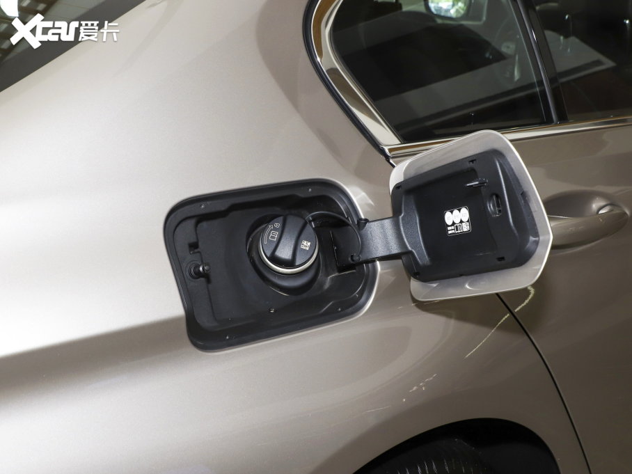 2023R5ϵ 530Li I Ab