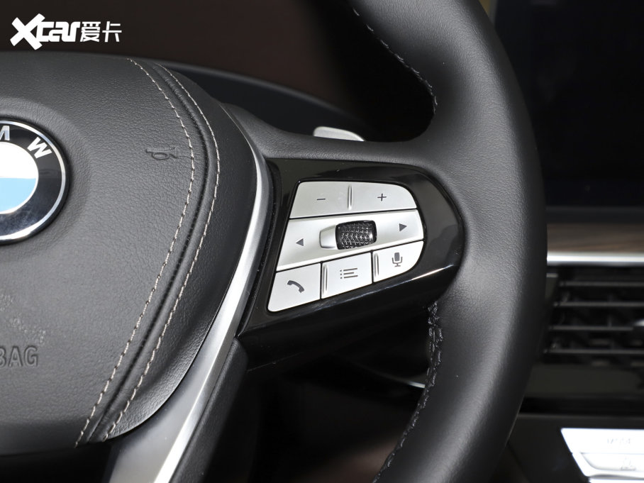 2023R5ϵ 530Li I Ab