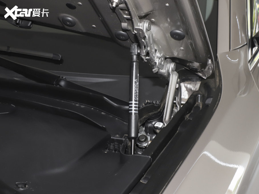 2023R5ϵ 530Li I Ab