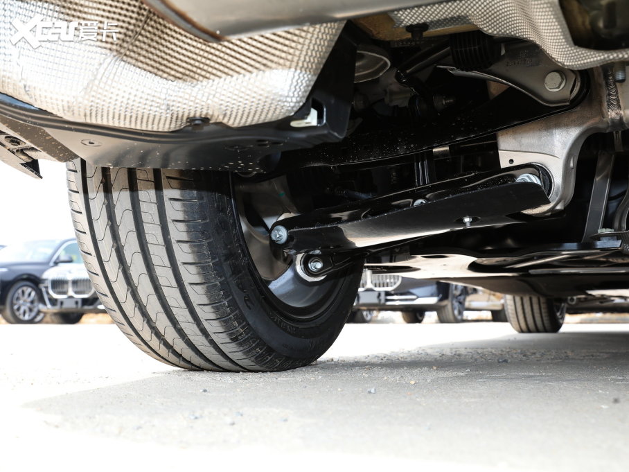 2023��R5ϵ 530Li xDrive ���A���b